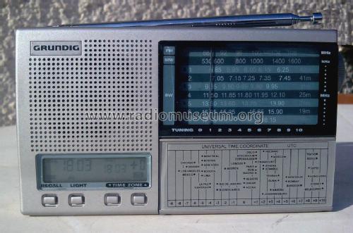 Yacht-Boy 218; Grundig Radio- (ID = 1465170) Radio