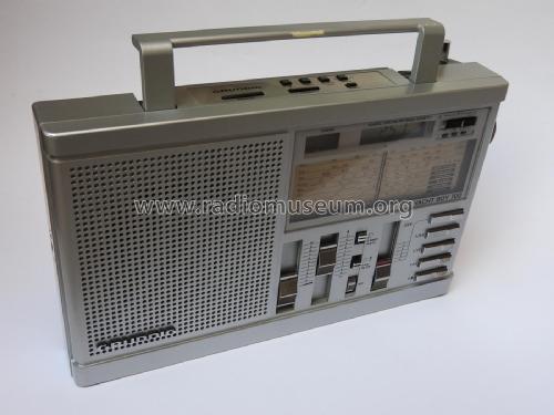 Yacht-Boy 700; Grundig Radio- (ID = 2623294) Radio