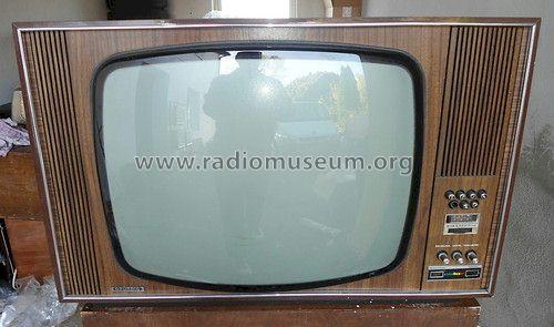 Zauberspiegel Color T 901; Grundig Radio- (ID = 1327185) Television