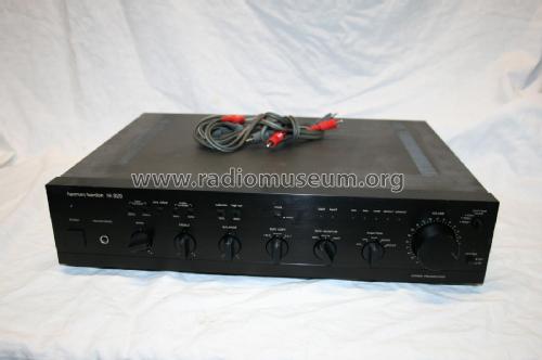 Stereo Preamplifier HK825; Harman Kardon; New (ID = 2014317) Verst/Mix