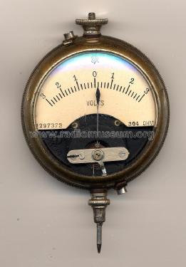 Strom-/Spannungsmesser in Uhrform und für kleine Schalttafeln Wzv / Wza; Hartmann & Braun AG; (ID = 2326465) Equipment