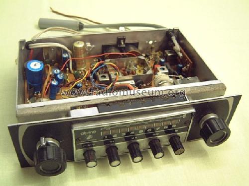 Alpine U; HEA; Wien (ID = 1427059) Car Radio