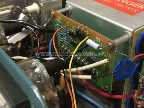 2kW Linear Amplifier SB-220; Heathkit Brand, (ID = 2882342) Amateur-D