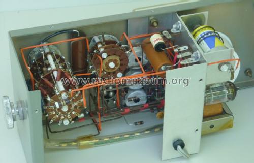 Vacuum Tube Voltmeter IM-13; Heathkit Brand, (ID = 781575) Equipment