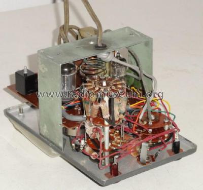 Vacuum tube voltmeter V-7A; Heathkit Brand, (ID = 1137390) Equipment