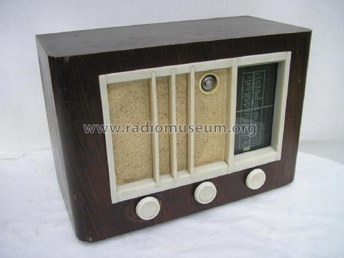 569; Oy Helvar; Helsinki (ID = 1954534) Radio