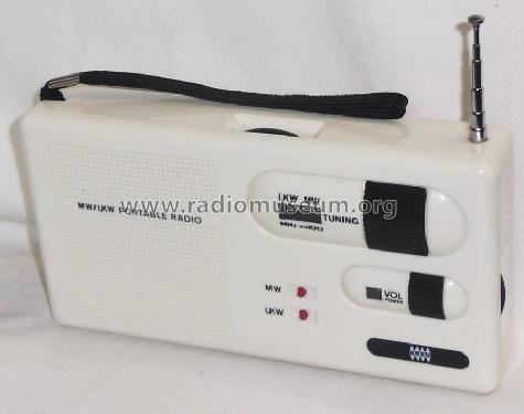 Happy New - MW/UKW Portable Radio ; HERU - International (ID = 2001095) Radio