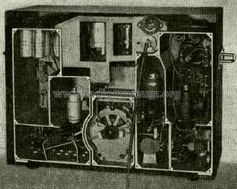 Universal-Frequenzgenerator ; Heucke, W., Techn. (ID = 1726524) Equipment