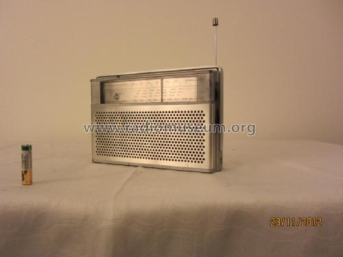 2 Band Radio Tramp 3; HGS Photo + (ID = 1802445) Radio