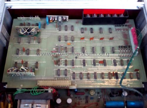 Multimeter M 210/ TR-1665; Hiradástechnikai (ID = 2176292) Equipment