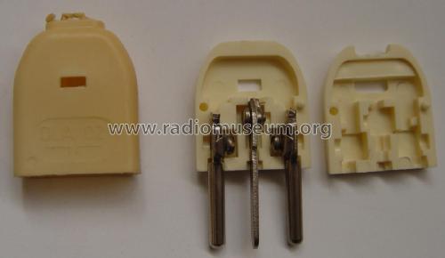 Antenna plug DLA02; Hiradótechnikai (ID = 2349556) Radio part