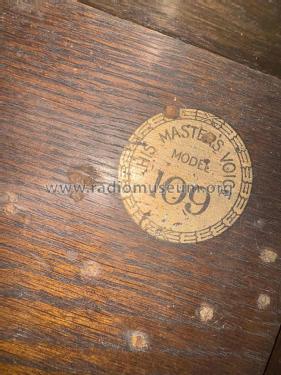 109 TalkingM HMV Brand, His Masters Voice, The Gramophone