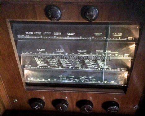 Auto-Radiogram 1614; His Master's Voice (ID = 2398176) Radio