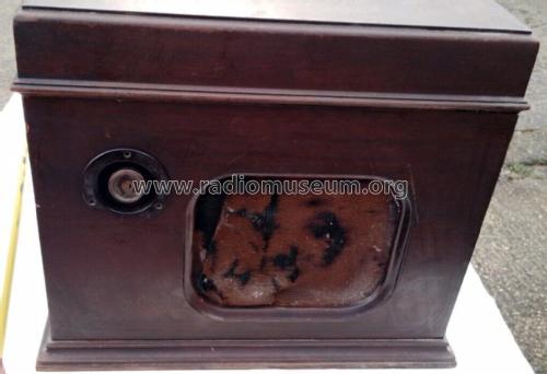 Table Radiogram 501; His Master's Voice (ID = 3007836) Radio