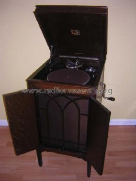 Upright Grand 157; His Master's Voice (ID = 352462) TalkingM