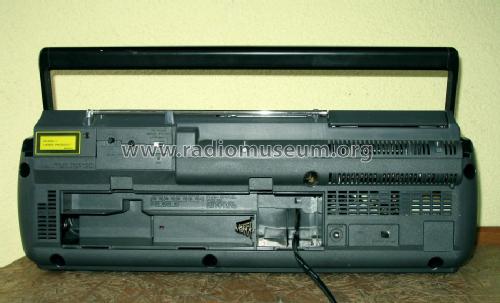 CD Cassette Recorder CX-200; Hitachi Ltd.; Tokyo (ID = 1188754) Radio