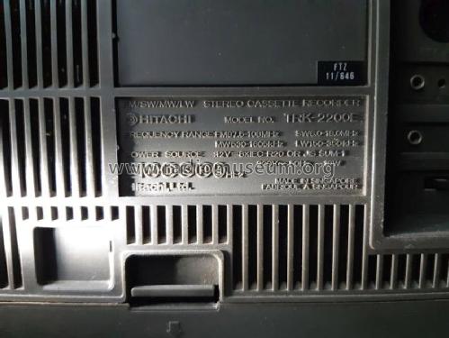 FM/SW/MW/LW Stereo Cassette Recorder TRK-2200E; Hitachi Ltd.; Tokyo (ID = 2558777) Radio