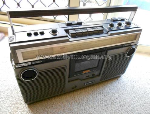 FM/SW/MW Stereo Cassette Recorder TRK-5280AU; Hitachi Ltd.; Tokyo (ID = 1349642) Radio
