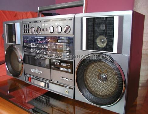Portable Stereo Radio Cassette Recorder TRK-9100E; Hitachi Ltd.; Tokyo (ID = 1494766) Radio