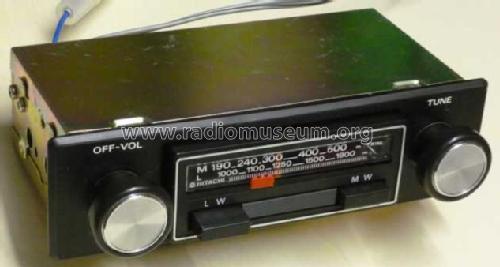 WM-711; Hitachi Ltd.; Tokyo (ID = 1603951) Car Radio