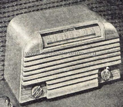 A 302 'Catalina' Ch= 103; Hoffman Radio Corp.; (ID = 1113786) Radio