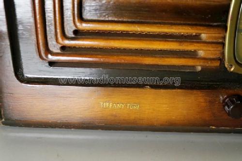 Tiffany Tone 67; Horn Radio Mfg. Co., (ID = 2465434) Radio