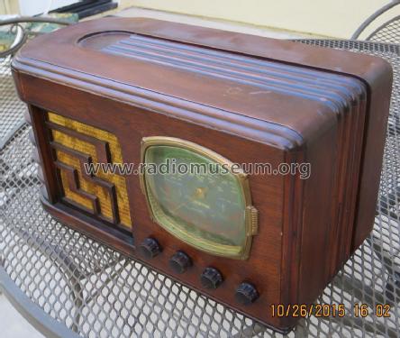 Tiffany Tone 97; Horn Radio Mfg. Co., (ID = 1902467) Radio