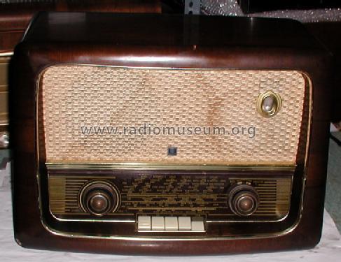 Carmen 56 W465U; Horny Hornyphon; (ID = 1129706) Radio