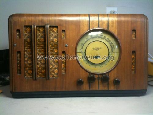 266-T; Howard Radio Company (ID = 1560600) Radio