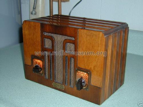47-A ; Howard Radio Company (ID = 354282) Radio