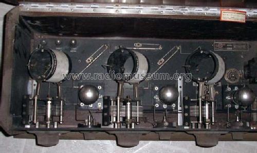 Type A ; Howard Radio Company (ID = 93216) Radio