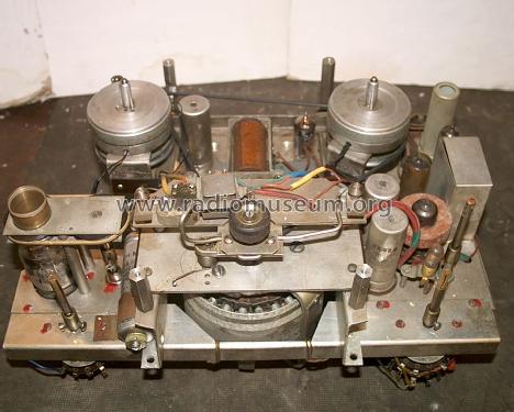 Stolní magnetofon pro domácí Memoton ; Hrdlicka, Jan, N.F. (ID = 1584337) R-Player