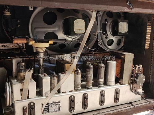 M-272; Iberia Radio, S.A.; (ID = 3173309) Radio