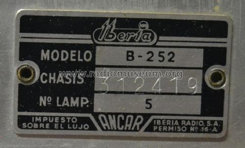 B-252; Iberia Radio SA; (ID = 1906003) Radio