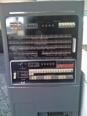 Electronic analytical control unit IBM 701; IBM; Armonk, N.Y. (ID = 1895314) Computer & SPmodules