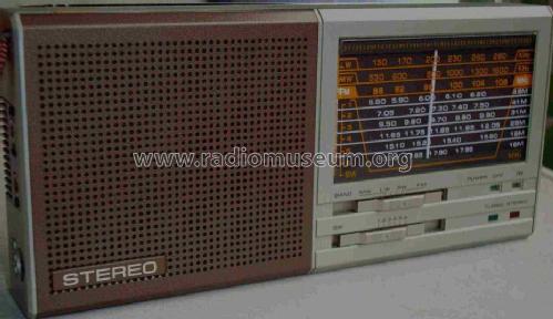 ICA KR402 Stereo; Unknown to us - (ID = 580177) Radio
