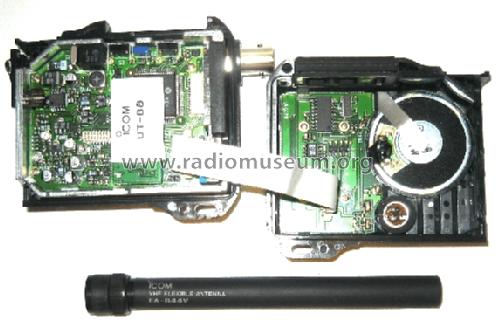 FM Transceiver IC-V68; Icom, Inoue (ID = 1451176) Amat TRX