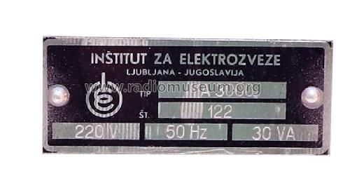 Elektronski Voltmeter MA 3000; IEV, Ljubljana (ID = 2202764) Ausrüstung