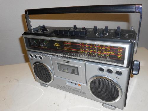 Stereo Sound System 4 Band Radio Cassetten Recorder 4061; iGu Transtrade NZ / (ID = 2367940) Radio