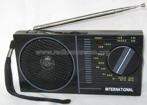 AM / FM 2 band radio Model: 833 Radio International virtual brand |  Radiomuseum