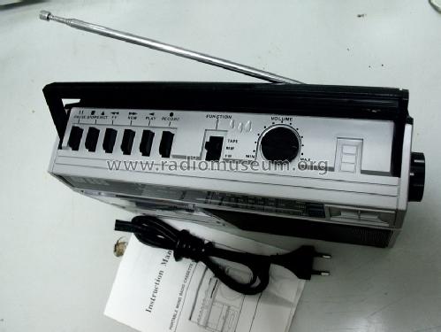 Portable Radio Cassette Recorder NH555; International (ID = 1392307) Radio