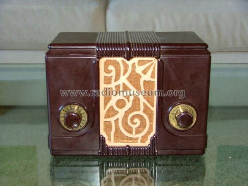 Kadette Jewel 40 ; International Radio (ID = 1128489) Radio