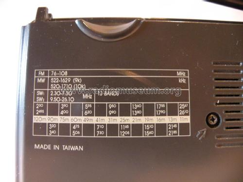 FM Stereo/MW/SW1/SW2 PLL Synthesized Receiver WE-215 PLL; Intersound brand (ID = 2446902) Radio