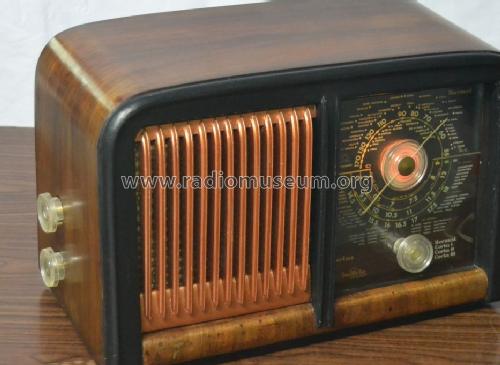 5401-B; Invicta Radio, (ID = 1718779) Radio