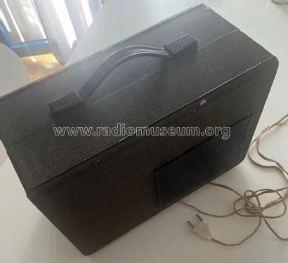 Maleta Tocadiscos 6 ; Invicta Radio, (ID = 3128731) Reg-Riprod