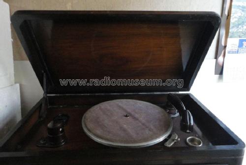 Radiogramola 528-S; Invicta Radio, (ID = 2174570) Radio