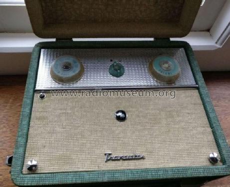 Transistor Portable Model 30; Invicta Radio Ltd.; (ID = 2061724) Radio