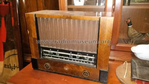 Trovador Supertone 751; IRE Industrias (ID = 2516182) Radio