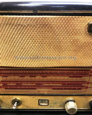A244; Irish Electrical Co. (ID = 2633264) Radio