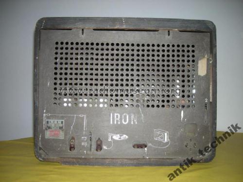 Penta ; Iron-Radio, Ing. (ID = 582055) Radio